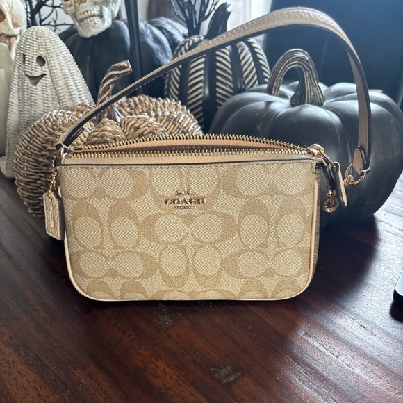 Coach Nolita 19 Signature Print - Picture 1 of 5